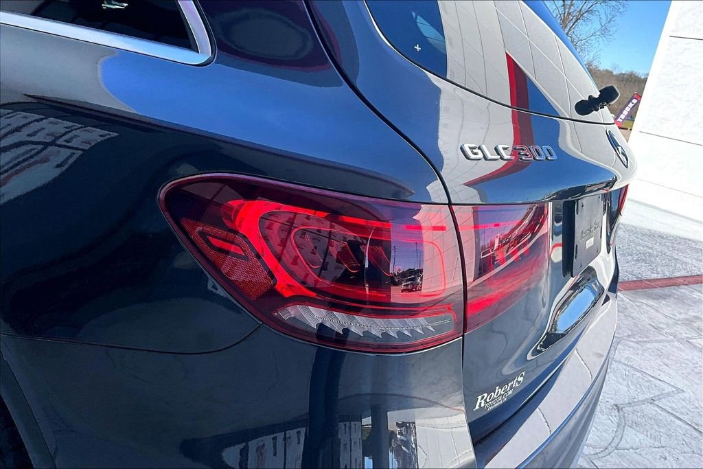 Used 2020 Mercedes-Benz GLC 300 4MATIC image 22