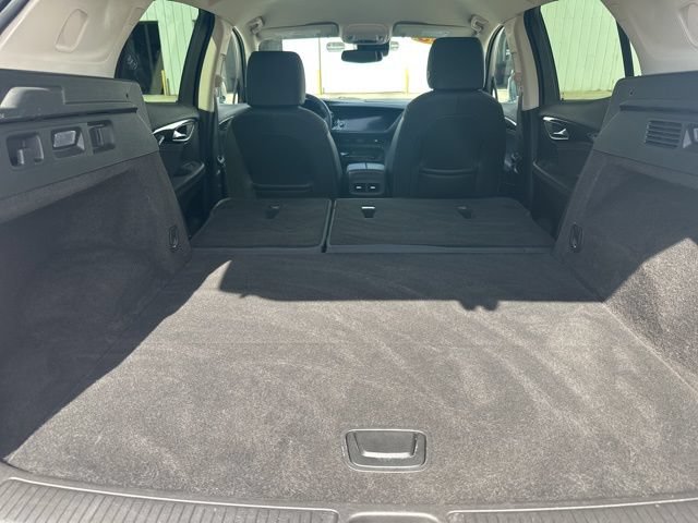 Used 2023 Buick Envision Preferred AWD/4WD image 53