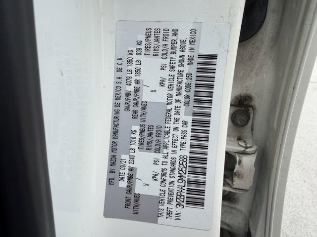 Certified 2021 MAZDA MAZDA3 s FWD image 27