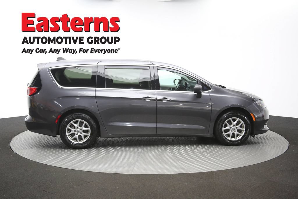 Used 2022 Chrysler Voyager LX FWD image 44