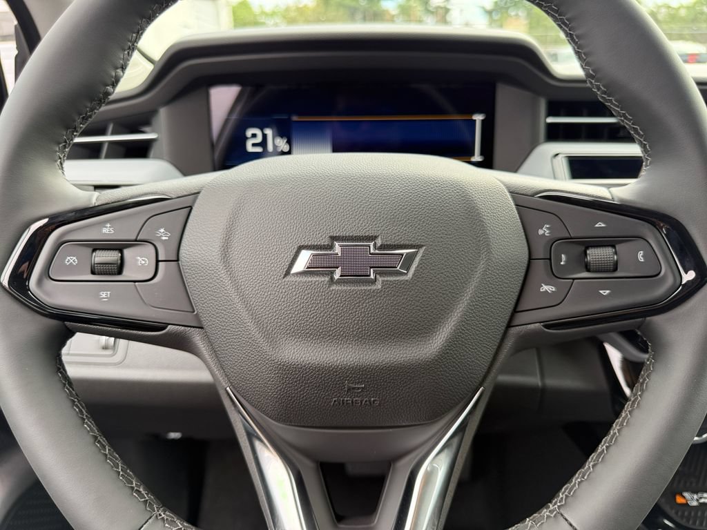 New 2027 Chevrolet Bolt RS w/ Technology Package FWD image 22