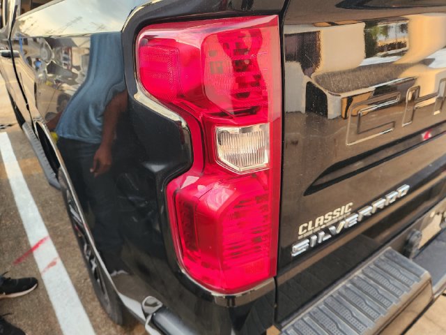 Used 2022 Chevrolet Silverado 1500 Custom RWD image 7