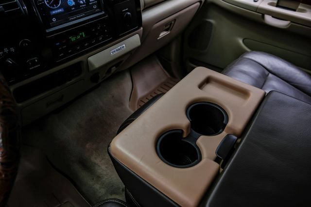 Used 2005 Ford F350 King Ranch AWD/4WD image 25