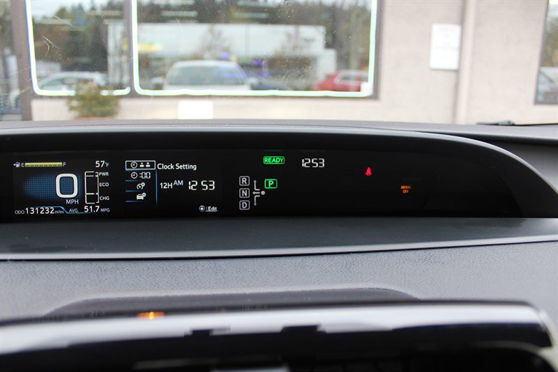 Used 2016 Toyota Prius Three image 9