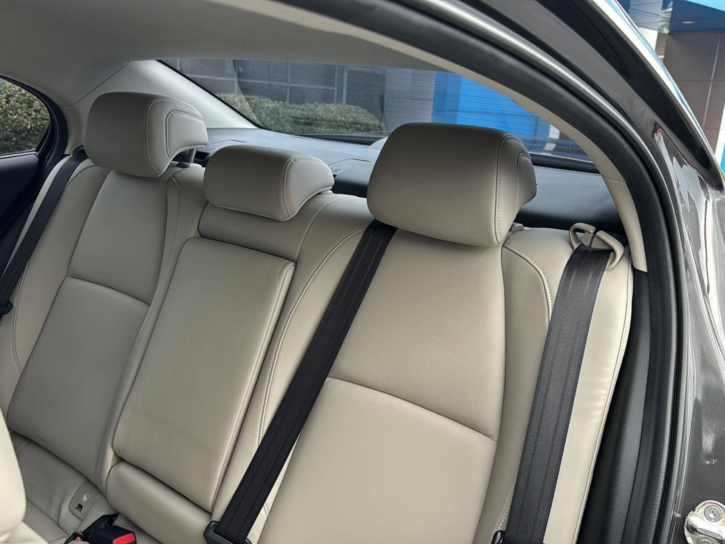 Used 2020 MAZDA MAZDA3 Sedan w/ Select Package image 26