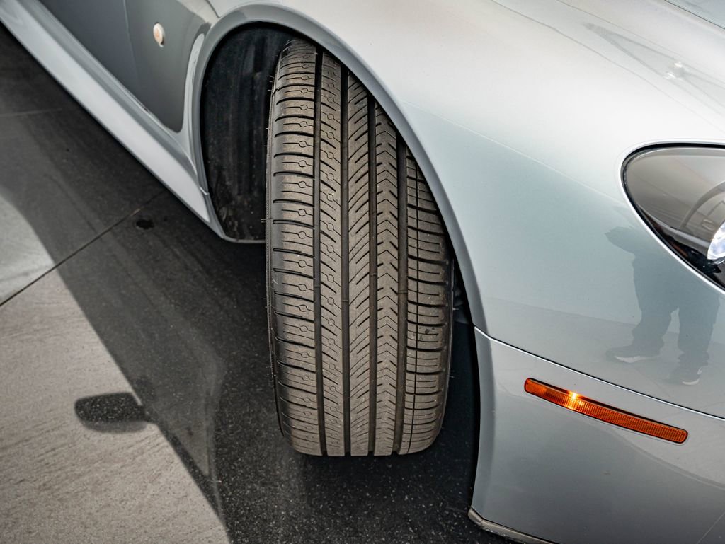 Used 2015 Aston Martin V8 Vantage GT RWD image 50