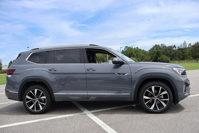 New 2026 Volkswagen Atlas SEL Premium R-Line image 8