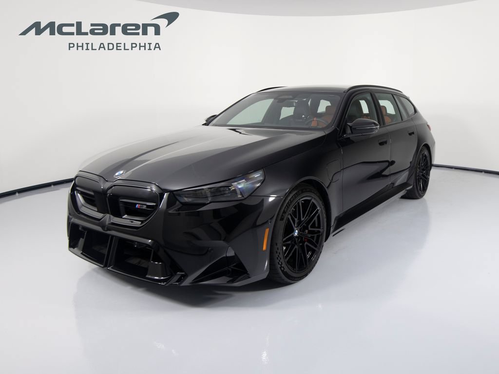 Used 2026 BMW M5 Touring AWD/4WD image 1