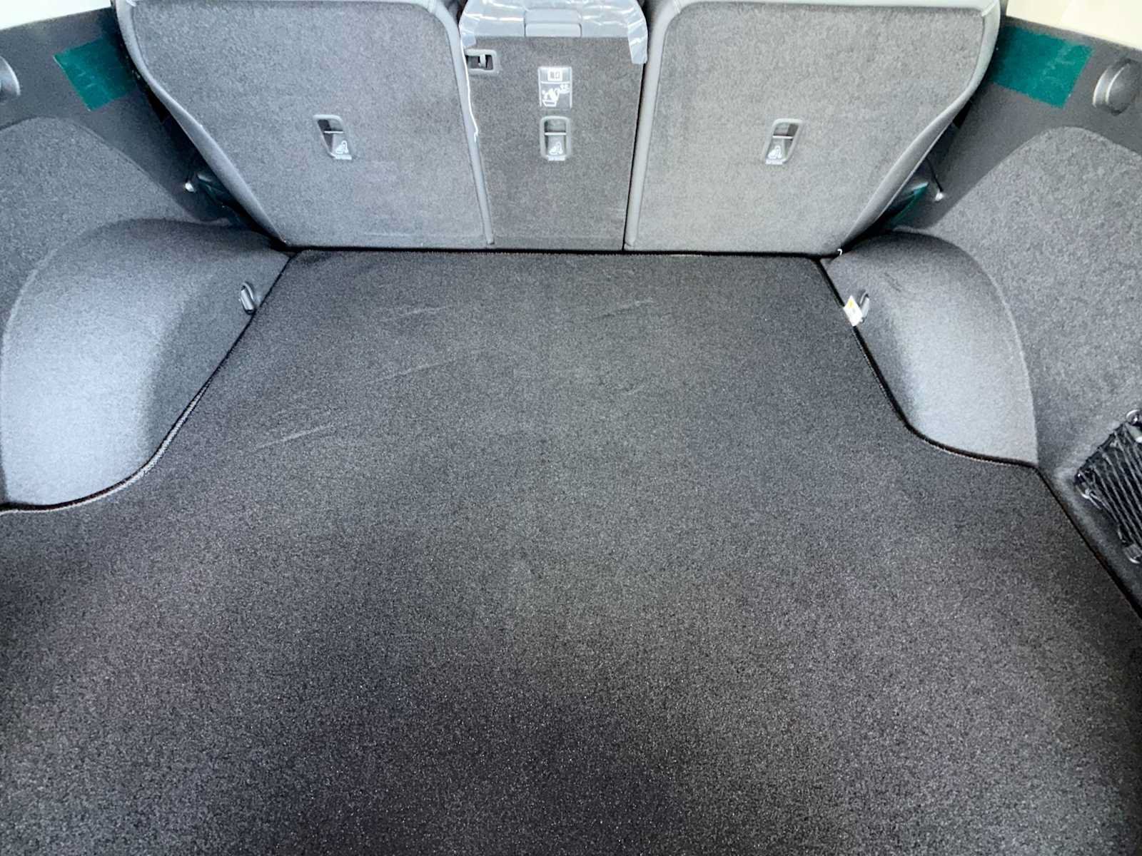 New 2026 Genesis GV80 2.5T RWD image 25