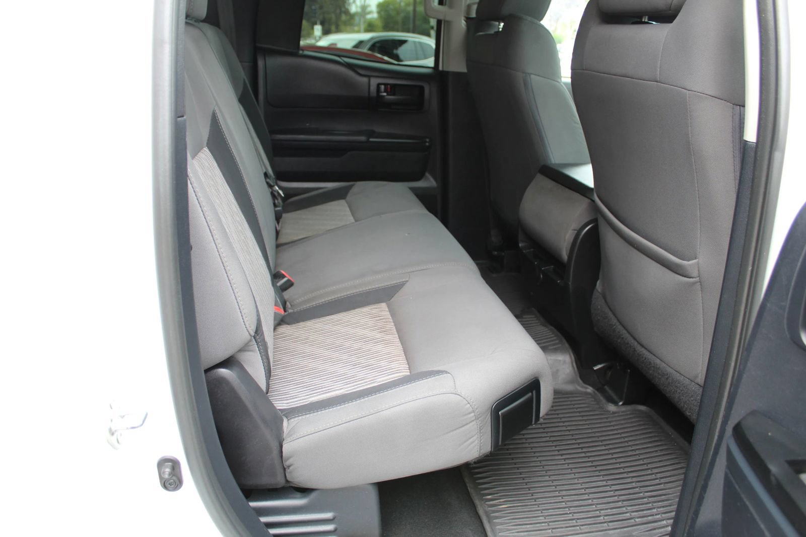 Used 2014 Toyota Tundra SR RWD image 11