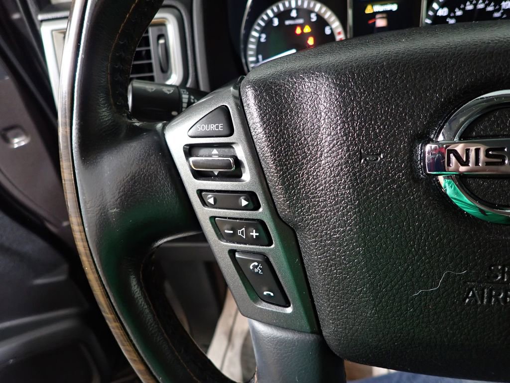 Used 2017 Nissan Titan Platinum Reserve RWD image 29