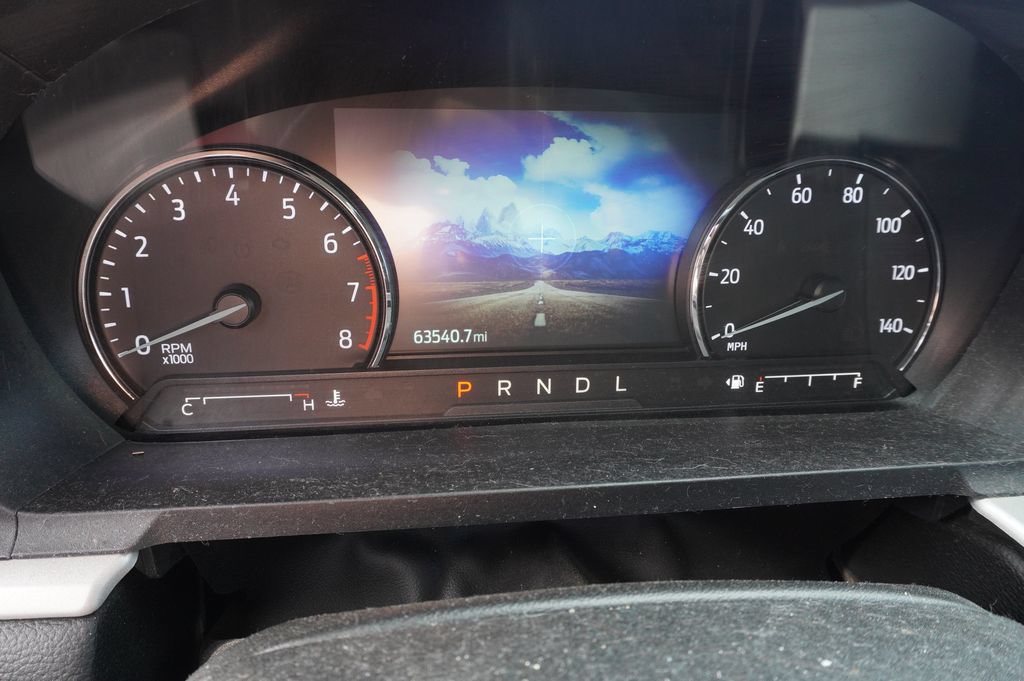 Used 2023 Ford Explorer XLT RWD image 10