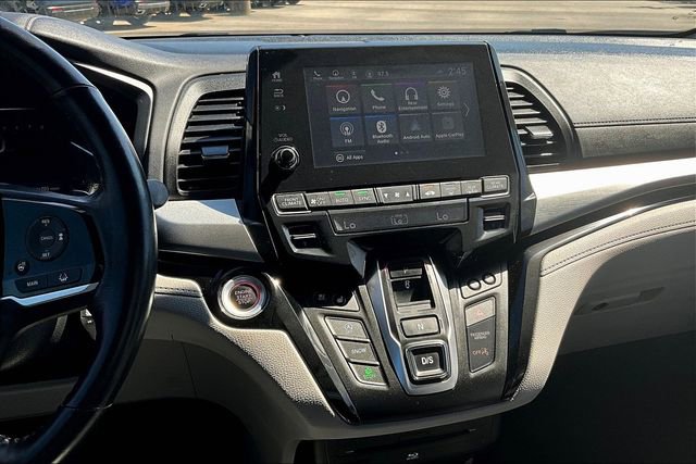Used 2018 Honda Odyssey Elite image 9