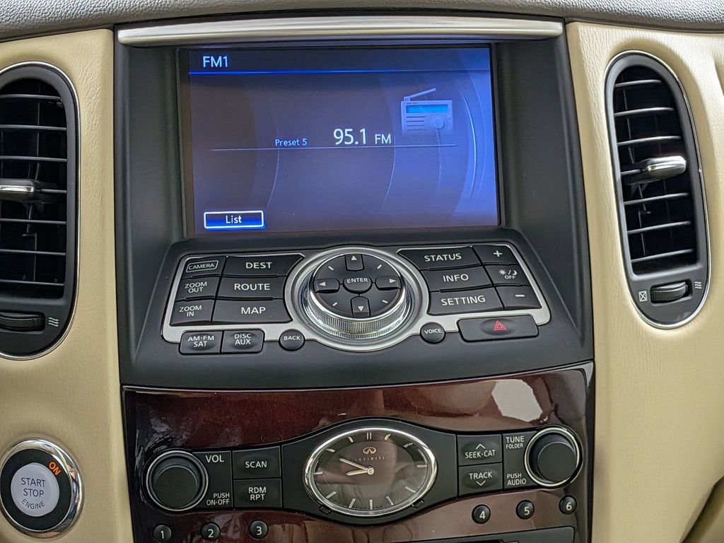 Used 2015 INFINITI QX50 Journey w/ Premium Package RWD image 18