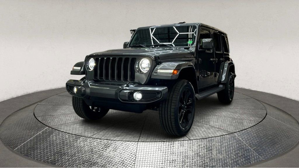 Used 2021 Jeep Wrangler Unlimited Sahara image 4