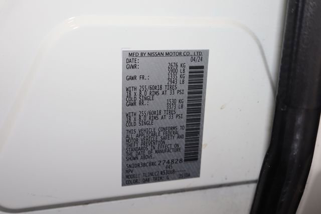 Used 2024 Nissan Pathfinder SV image 16