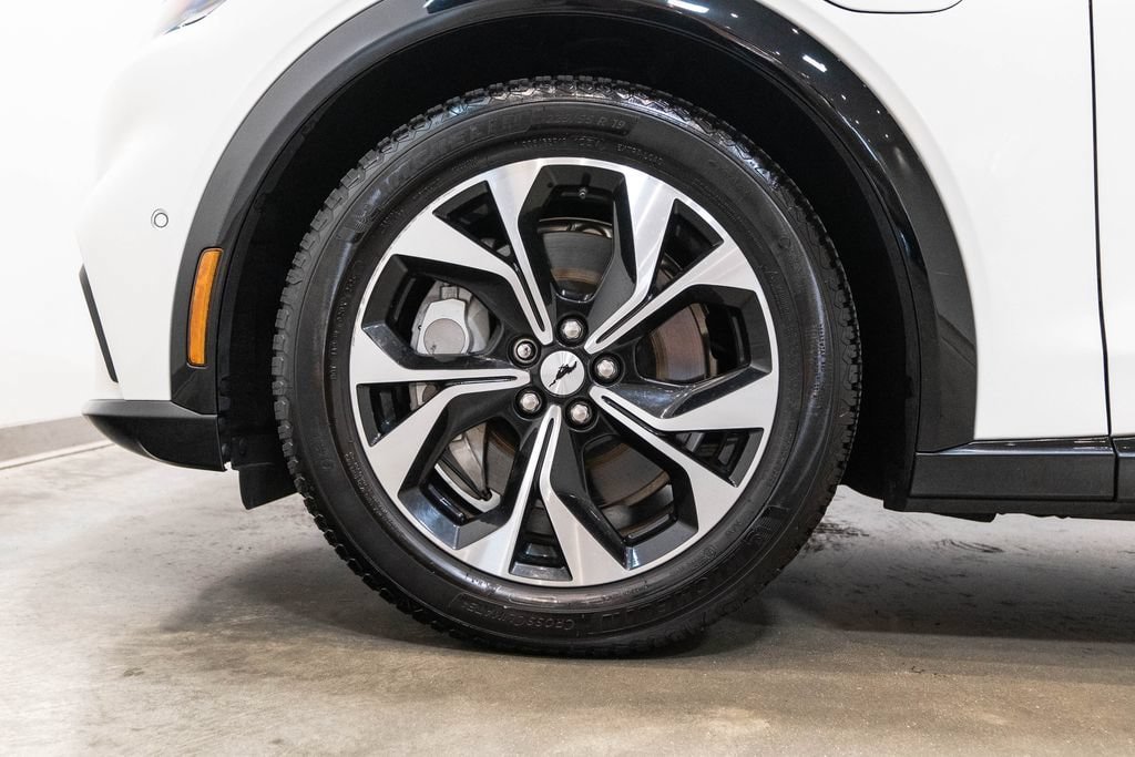 Used 2022 Ford Mustang Mach-E Premium RWD image 11