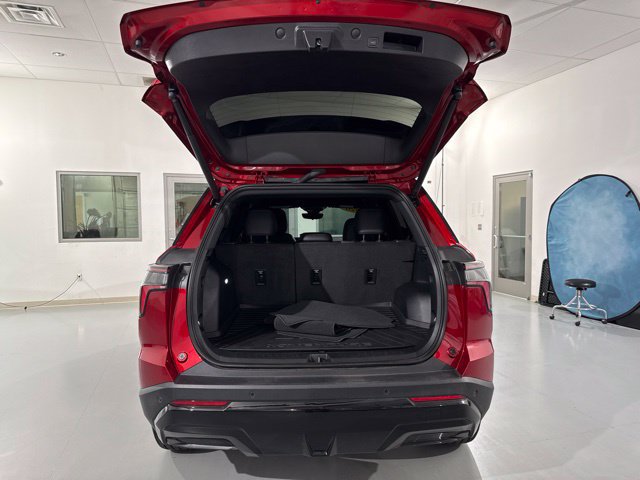 Used 2026 Chevrolet Equinox RS w/ Convenience Package III FWD image 10