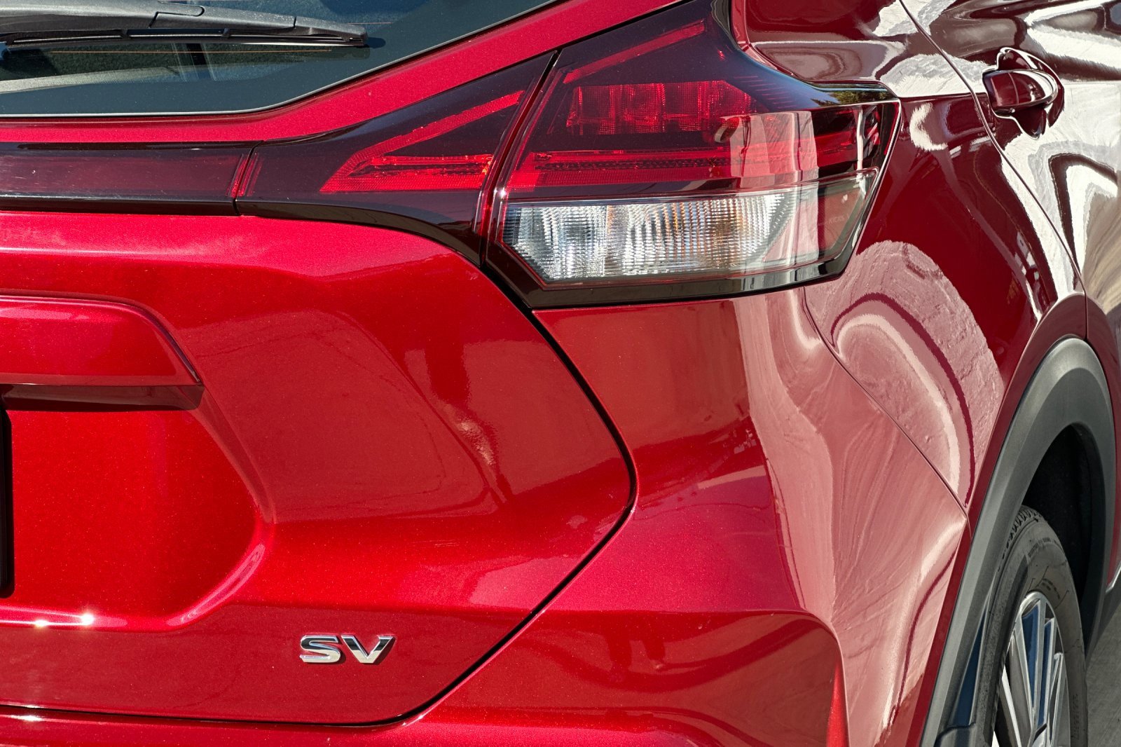 Used 2023 Nissan Kicks SV image 27