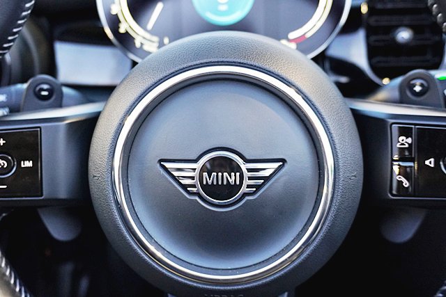 Used 2024 MINI Cooper S FWD image 45