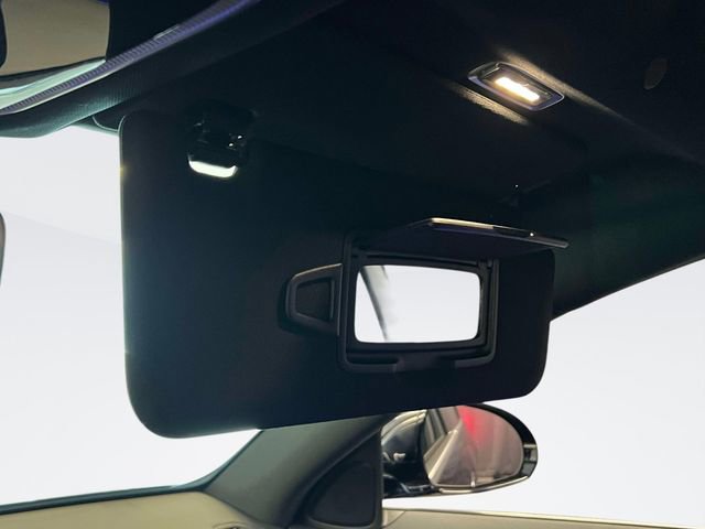 Used 2023 Mercedes-Benz S 500 S 500 image 32