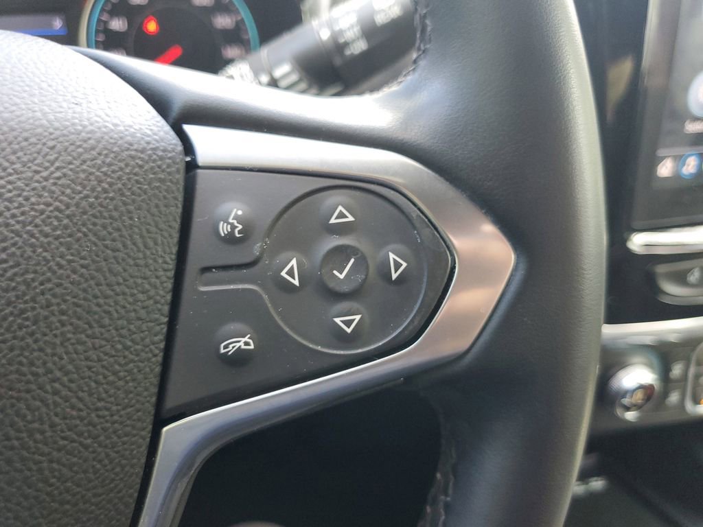 Used 2023 Chevrolet Traverse LT image 31
