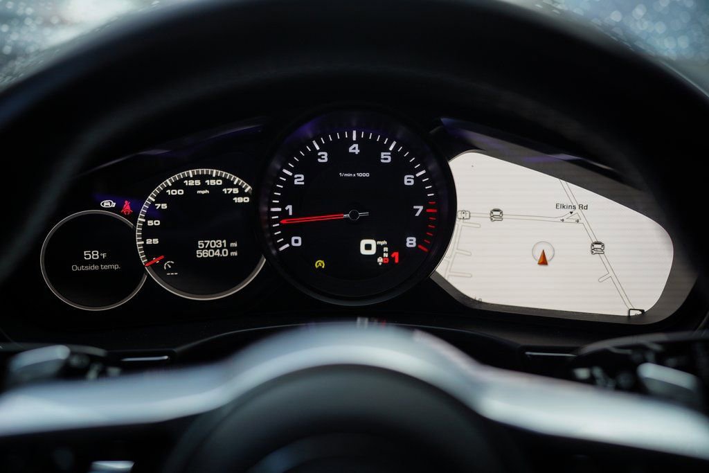Used 2020 Porsche Panamera Edition image 27