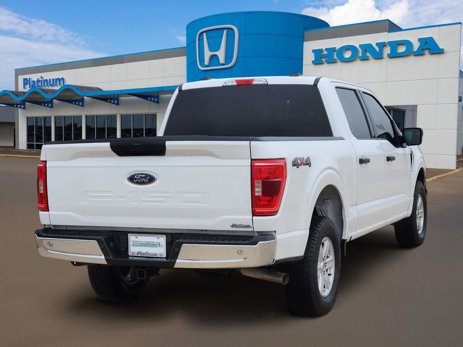 Used 2021 Ford F150 XLT w/ Equipment Group 301A Mid image 4