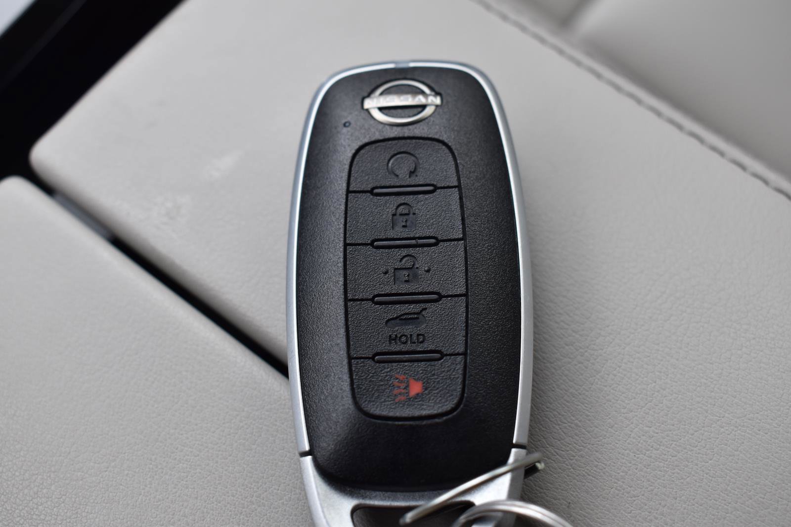 Used 2023 Nissan Rogue SL w/ SL Premium Package FWD image 45