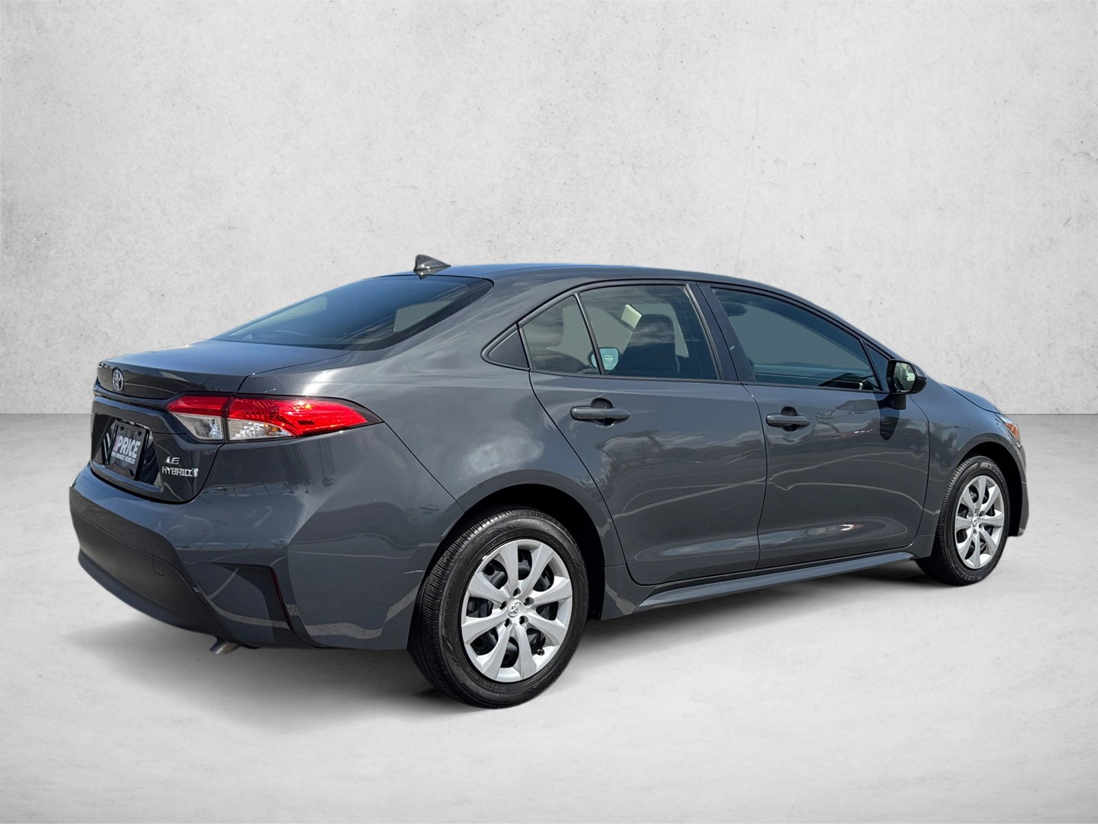 Used 2023 Toyota Corolla LE FWD image 5