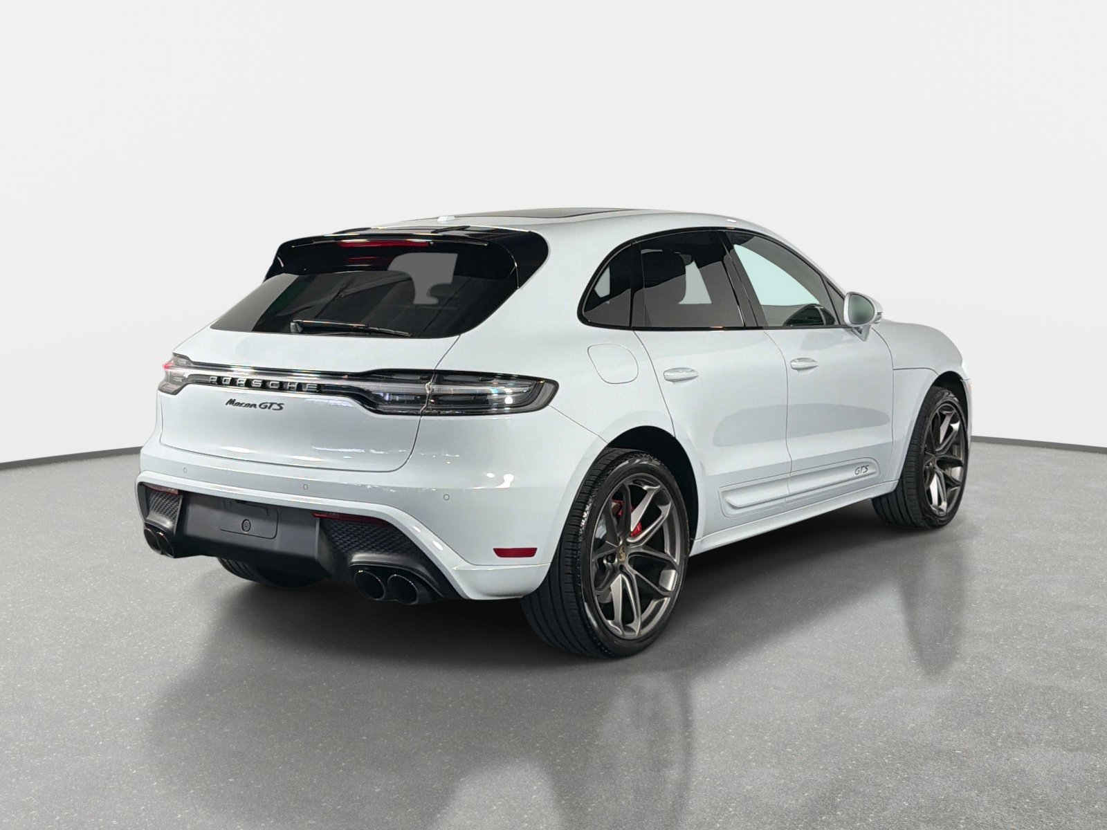 Used 2024 Porsche Macan GTS AWD/4WD image 3
