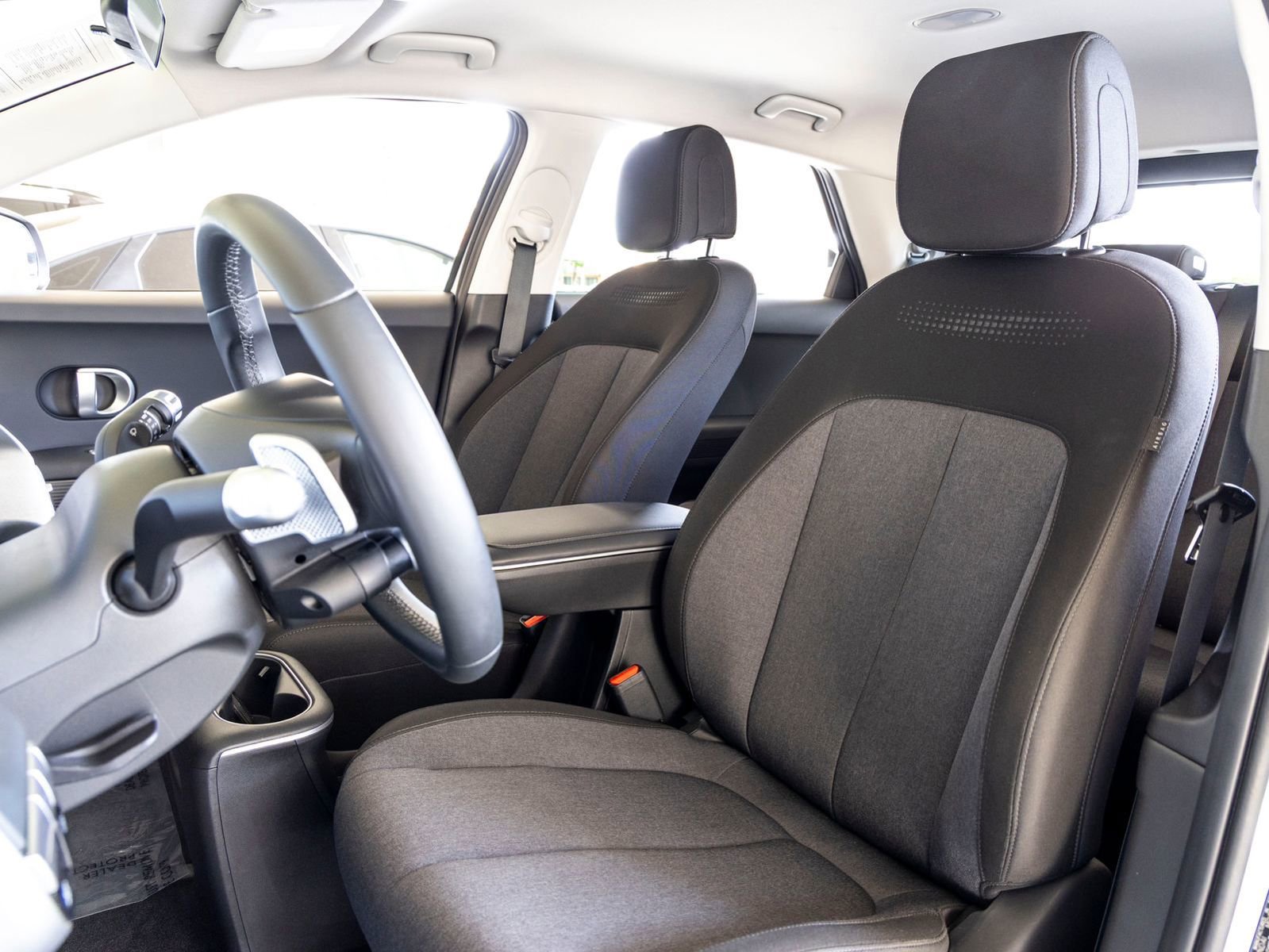 Used 2024 Hyundai Ioniq 5 SE RWD image 15