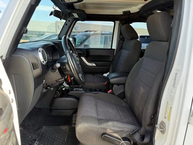 Used 2012 Jeep Wrangler Unlimited Sahara w/ Dual Top Group image 10