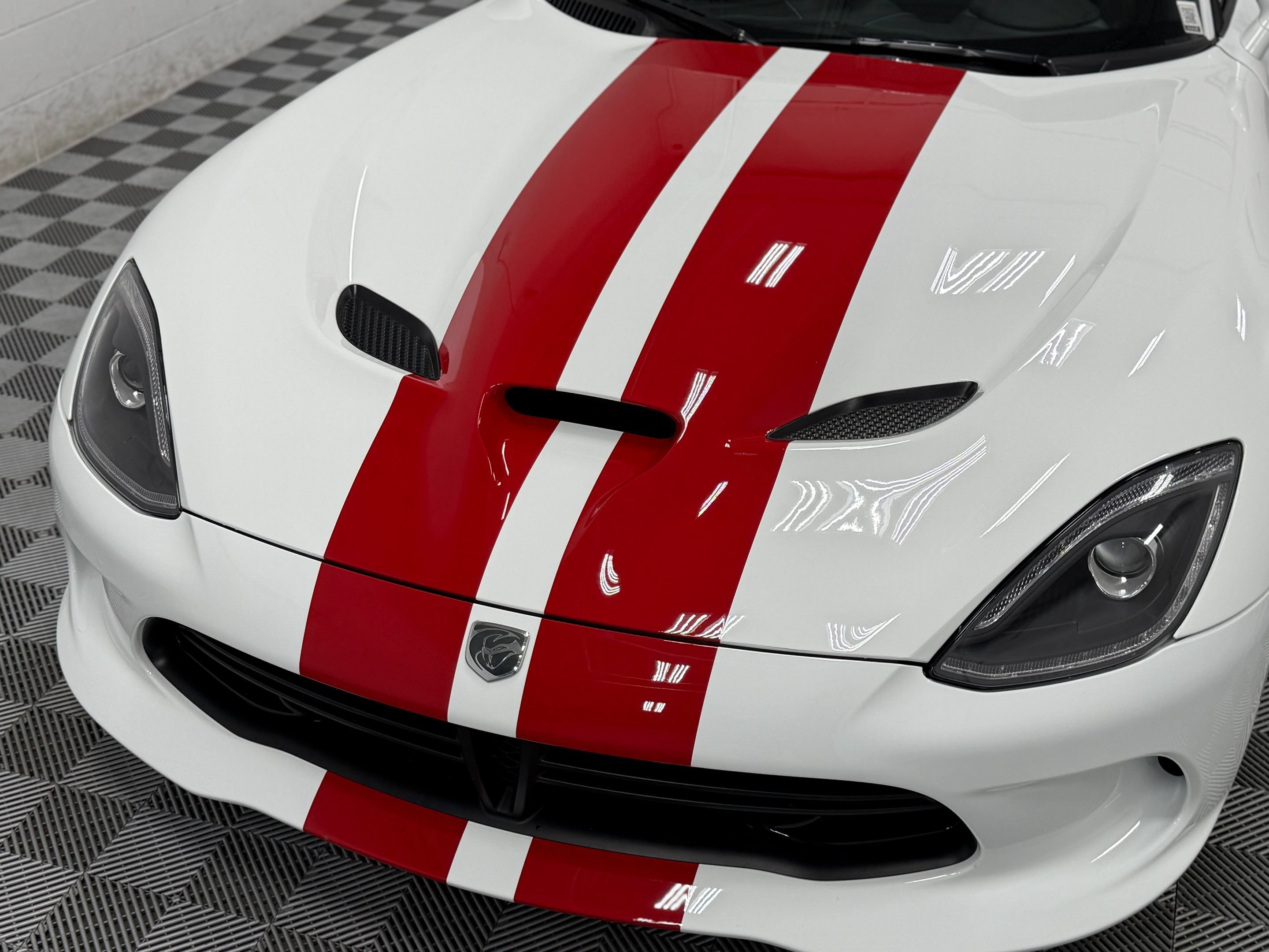 Used 2016 Dodge Viper w/ Quick Order Package 22J GT RWD image 9