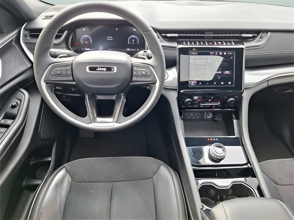 Used 2023 Jeep Grand Cherokee L Altitude image 9