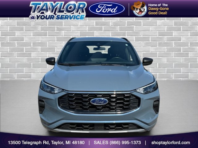 Certified 2023 Ford Escape ST-Line w/ Tech Pack #1 AWD/4WD image 2
