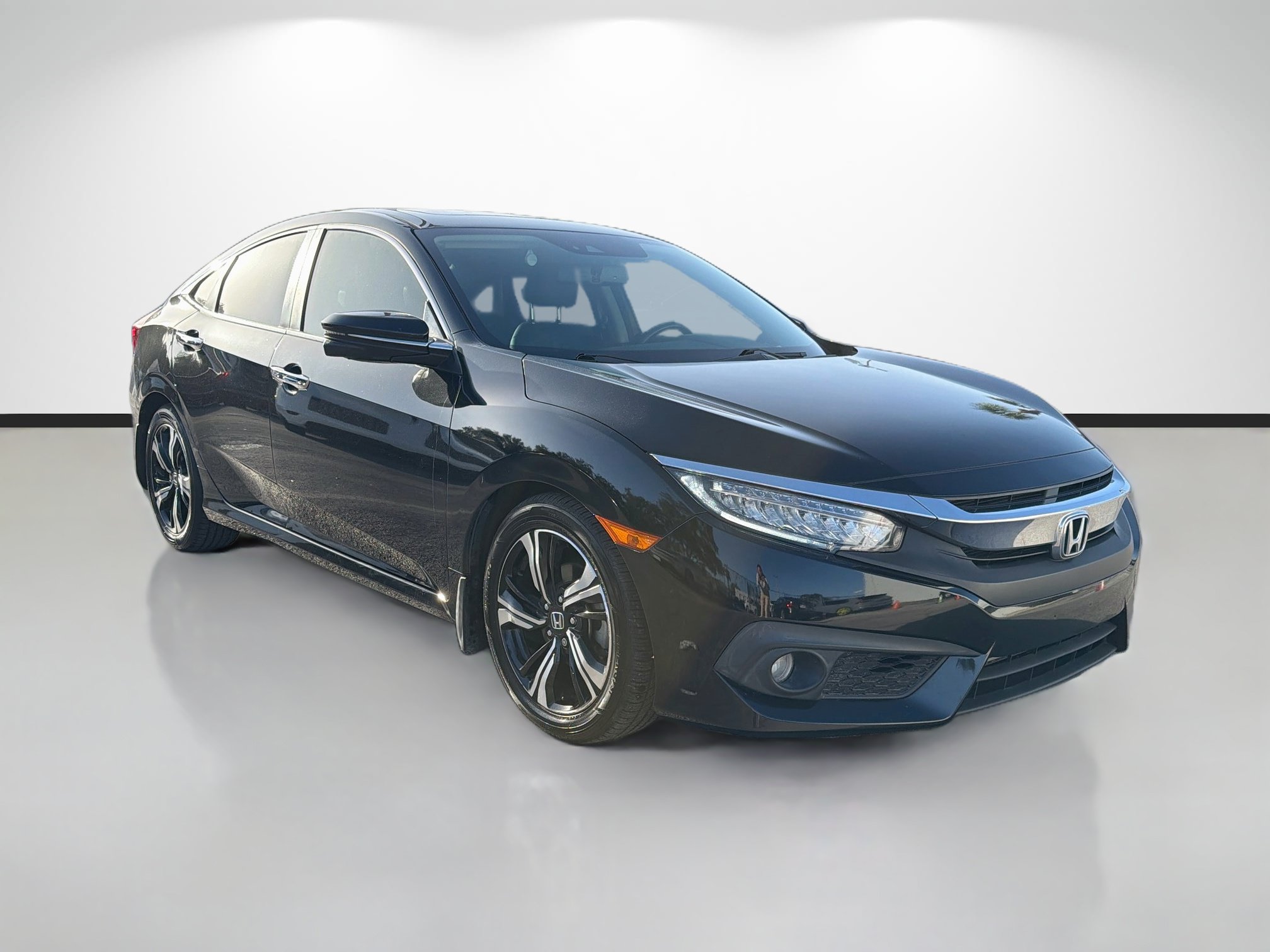 Used 2018 Honda Civic Touring