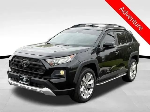 Used 2019 Toyota RAV4 Adventure w/ All Weather Liner Package AWD/4WD image 3