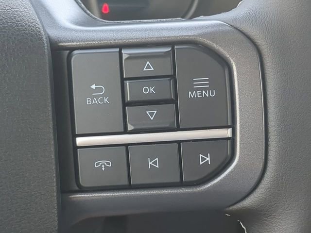 New 2025 Ford F250 Lariat w/ Chrome Package image 28