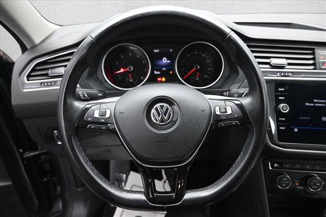 Used 2018 Volkswagen Tiguan SE FWD image 15