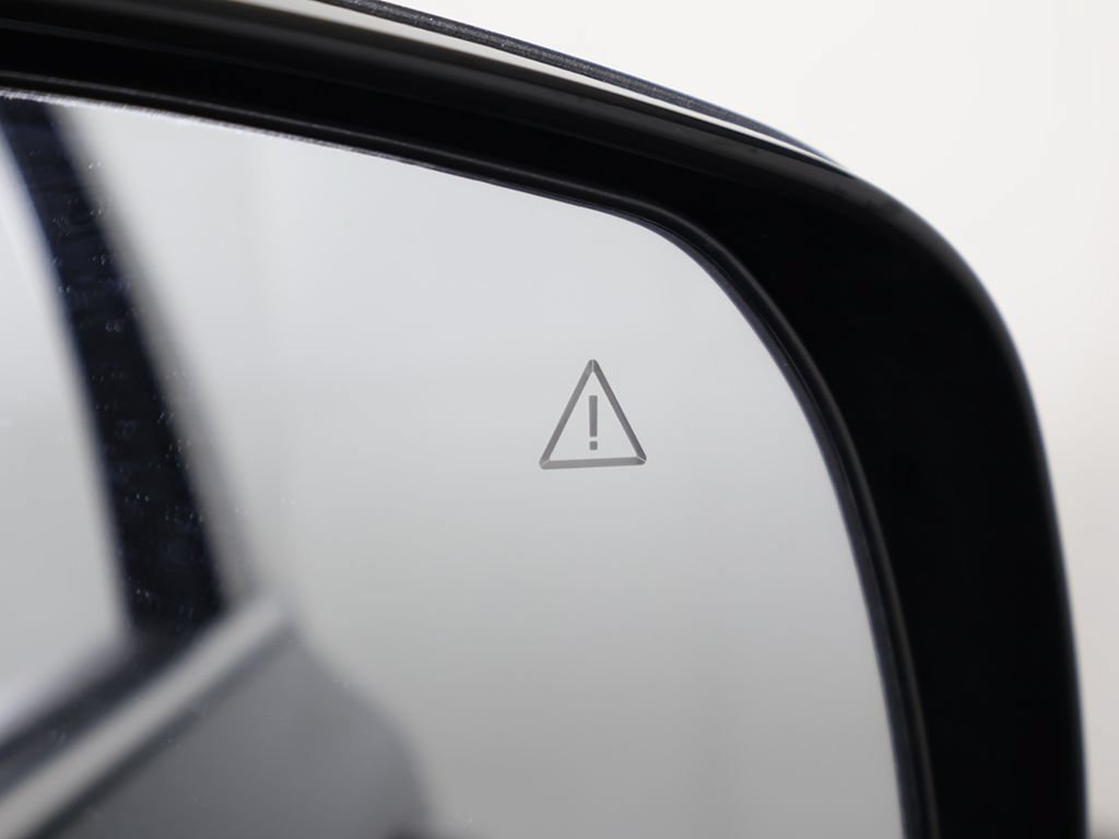 Certified 2024 Kia Sorento LX FWD image 36