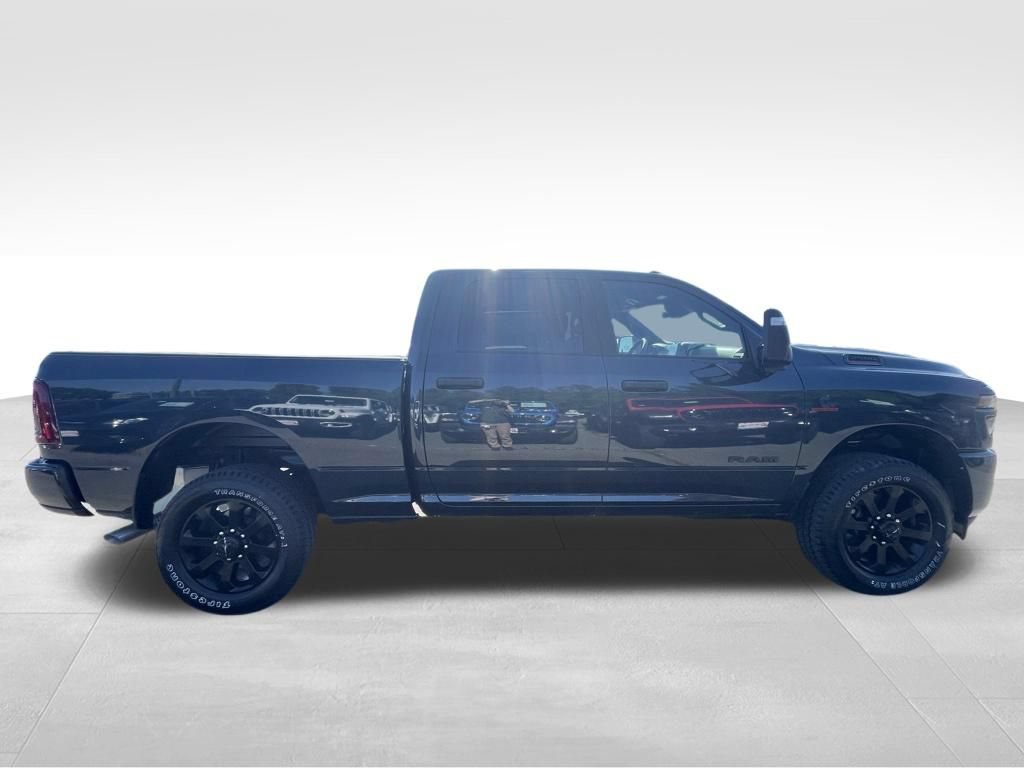 New 2026 RAM 2500 Big Horn AWD/4WD image 11