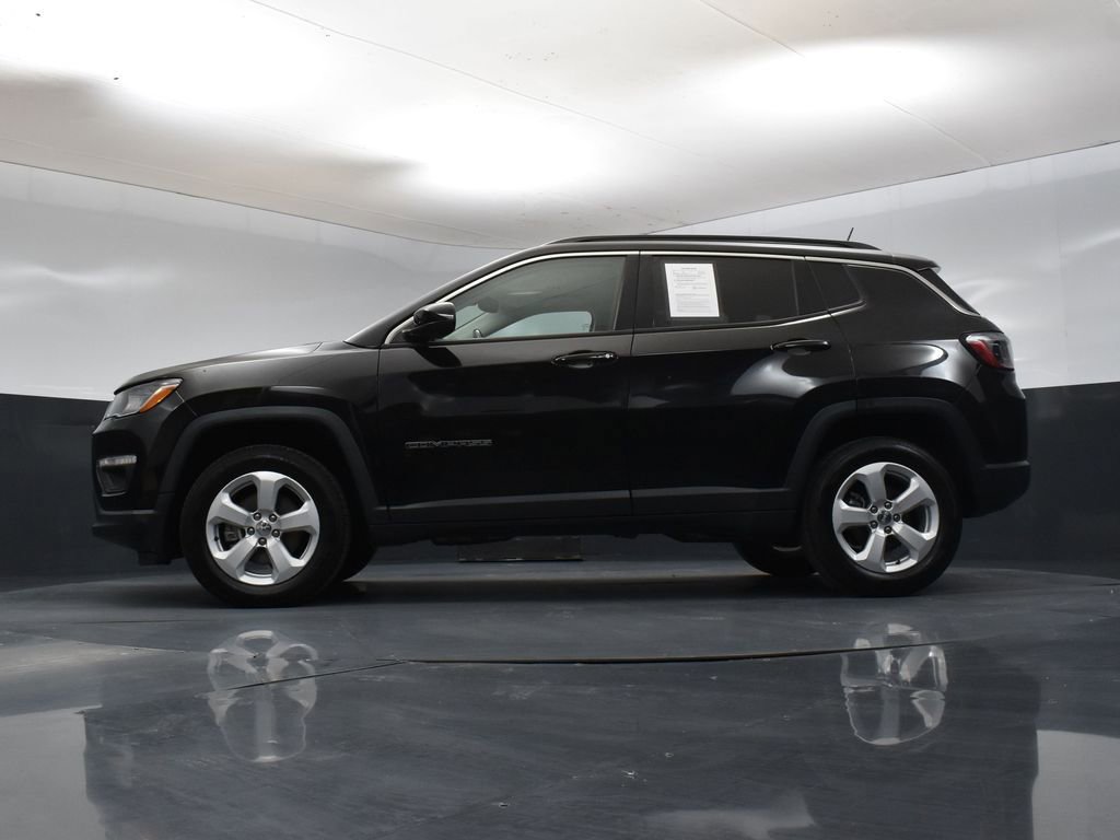 Used 2021 Jeep Compass Latitude w/ Convenience Group AWD/4WD image 30