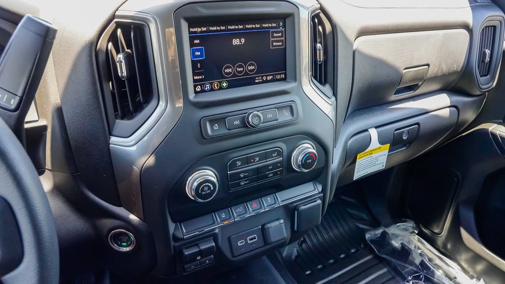 New 2026 GMC Sierra 2500 Pro w/ Convenience Package AWD/4WD image 18