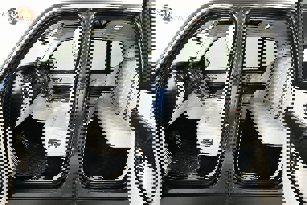 Used 2019 Rolls-Royce Cullinan image 56