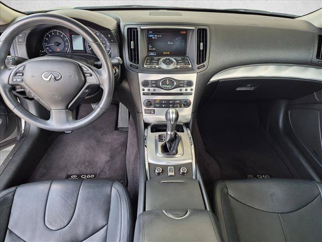 Used 2015 INFINITI Q60 Convertible w/ Premium Package RWD image 17