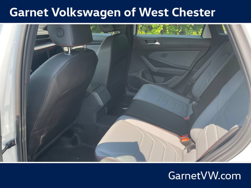 New 2026 Volkswagen Jetta GLI Autobahn FWD image 28