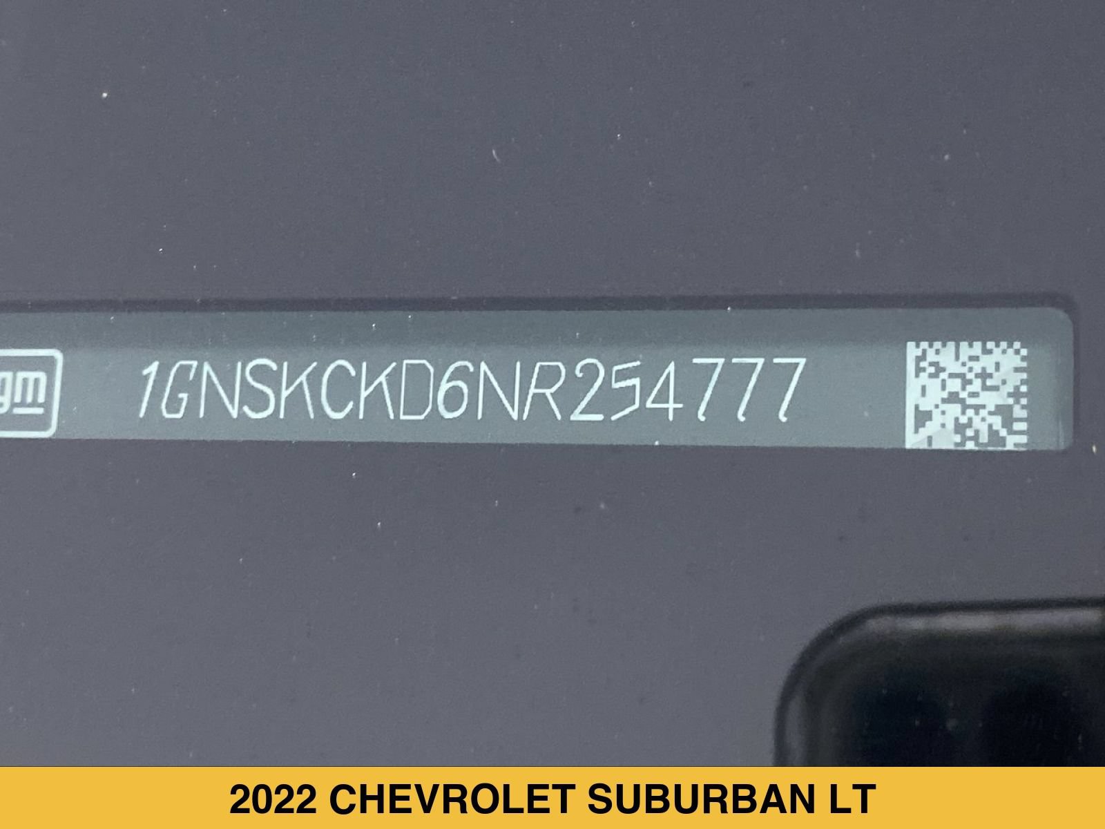 Certified 2022 Chevrolet Suburban LT w/ Luxury Package AWD/4WD image 16