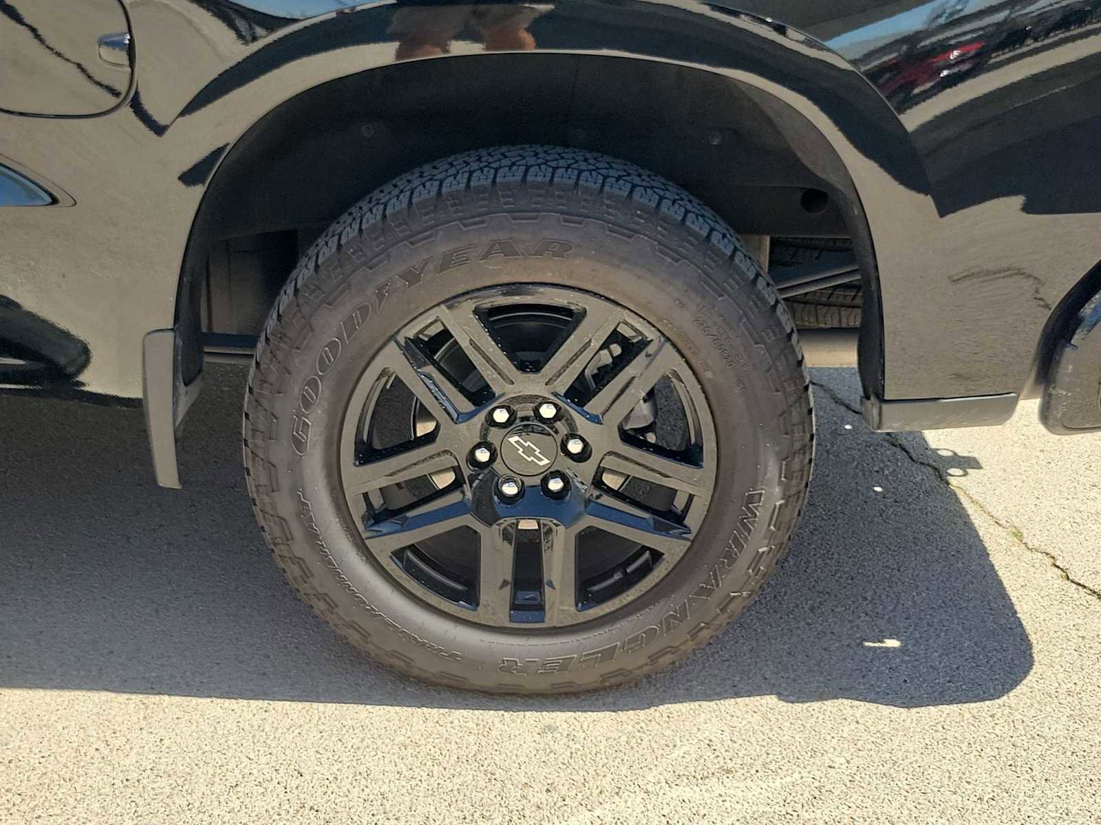 Used 2026 Chevrolet Silverado 1500 High Country w/ Midnight Edition image 4