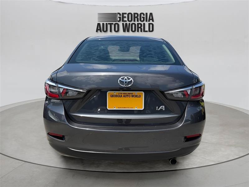 Used 2018 Toyota Yaris iA FWD image 11
